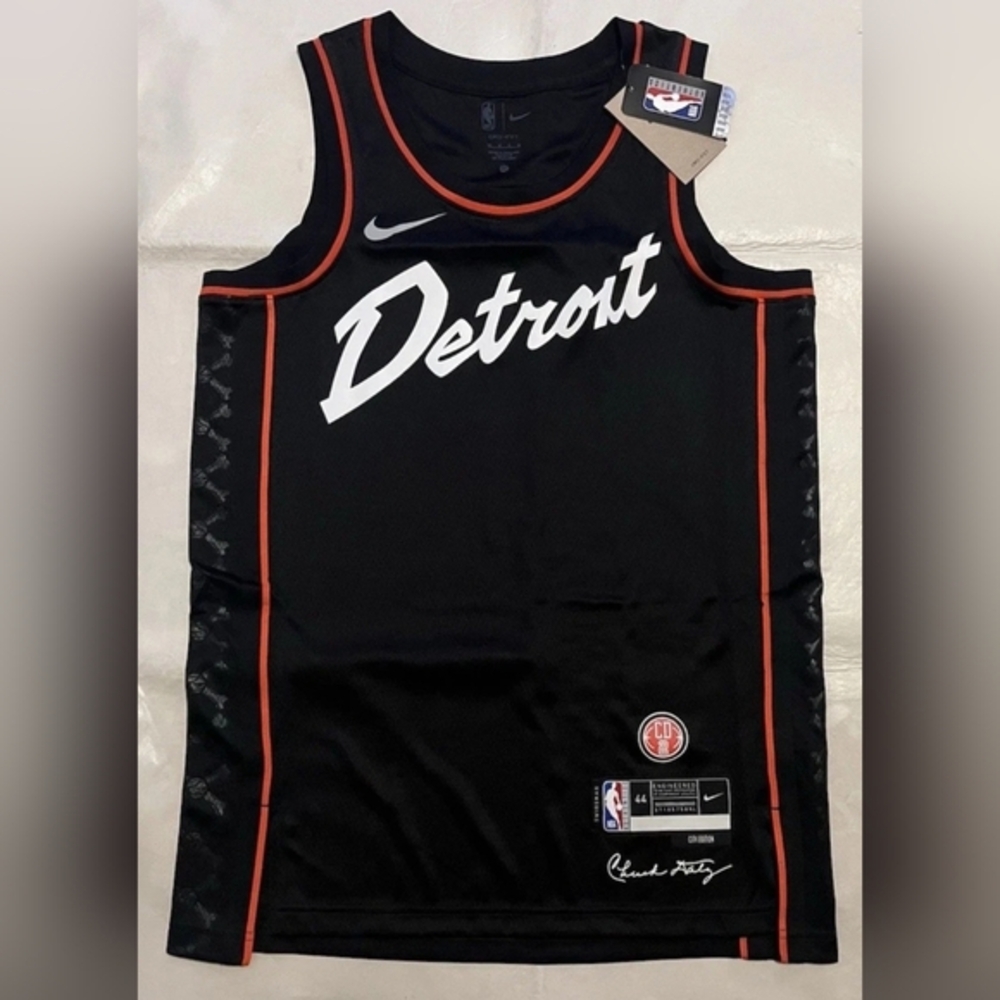 Nike Detroit Pistons Swingman Jersey Honoring Chuck Daly - Small